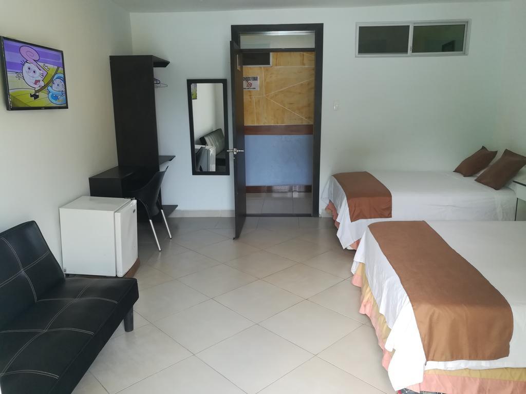 Rio Suites Тонсупа Екстериор снимка